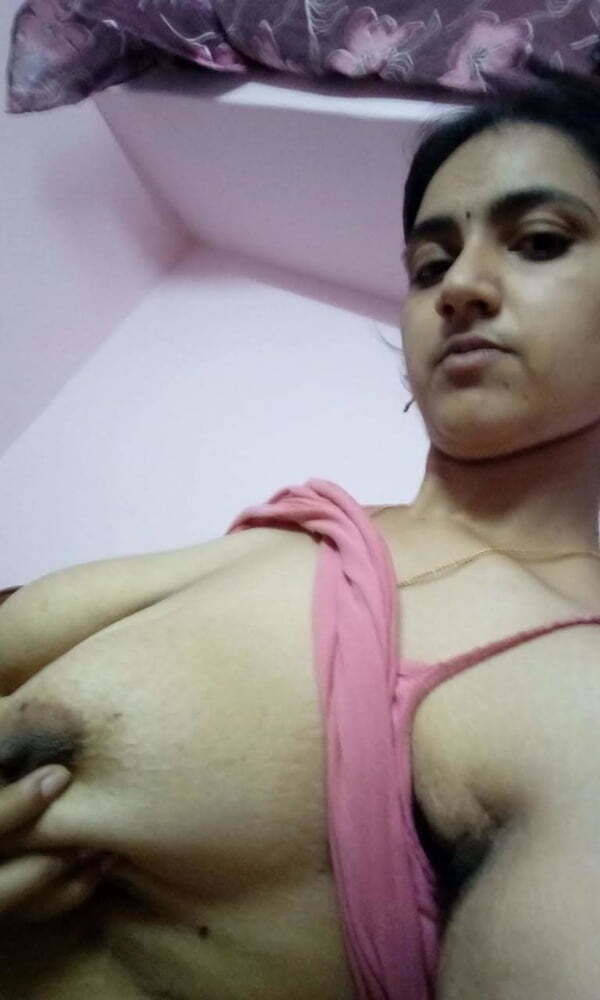 Indian mallu aunty big boobs